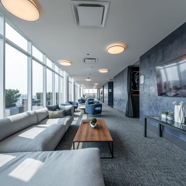 1000 S Clark 29th Floor w New Furniture 2025 4 of 9