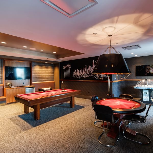 1000 S Clark Game Room 1